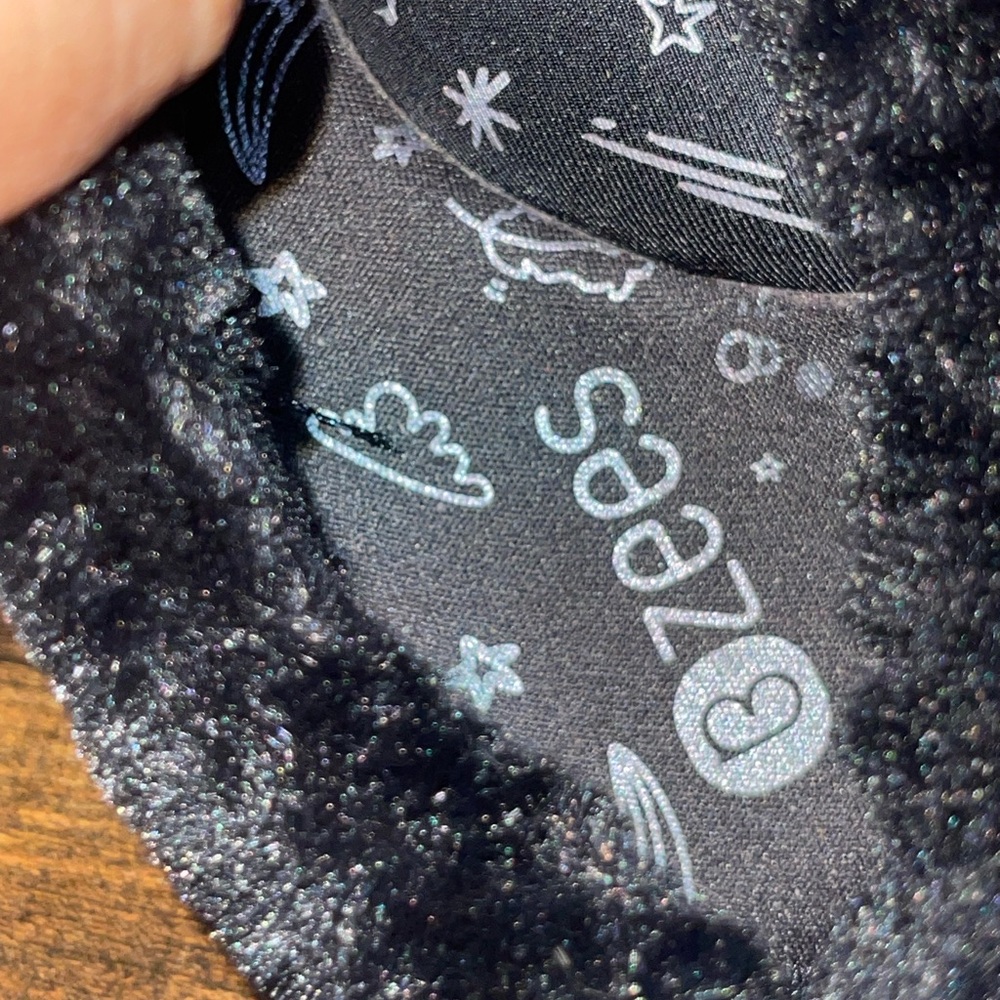 Bzees Golden Cloud 9 Washable Faux Fur-Lined Bootie Black - Picture 4 of 9